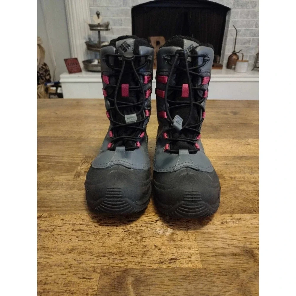 Columbia Bugaboot Celsius Waterproof Winter Snow Boots Youth 6 Gray Pink 1945701